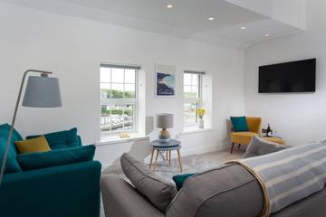 Cottage for 4 Guests in Porthleven, England, Picture 3