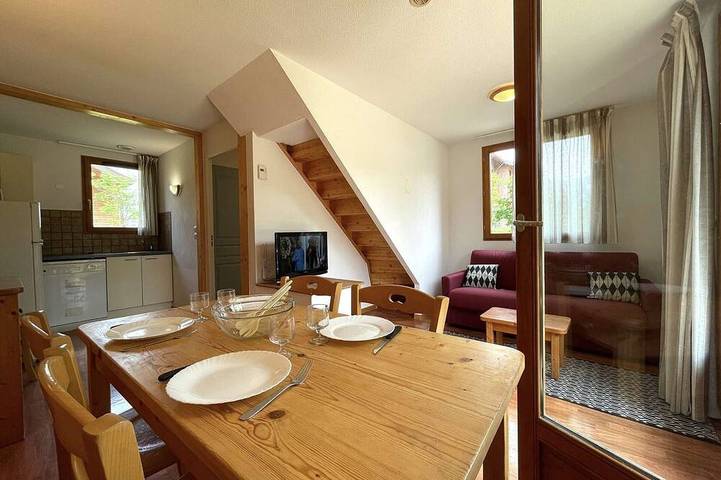 Chalet pour 4 personnes, avec terrasse et piscine dans SuperDévoluy