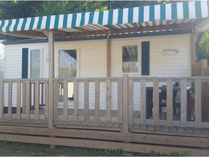 Mobil home pour 4 personnes, avec terrasse et piscine, animaux acceptés à Anduze