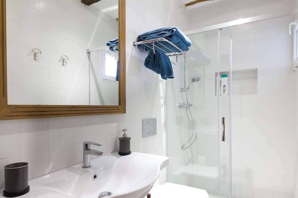 Apartamento entero, Comodidad total en plena naturaleza: Espacioso y con vistas in Aya, Guipúzcoa