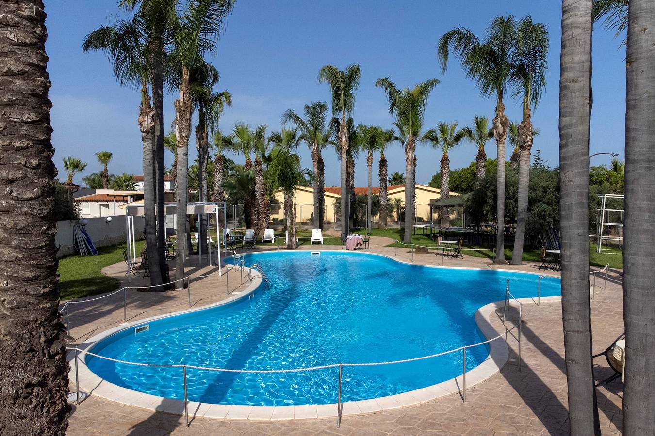Ganze Wohnung, Ferienwohnung 'Oasi Lamia - 2' mit Gemeinschaftspool, Wlan und Klimaanlage in Mazara del Vallo, Trapani Provinz
