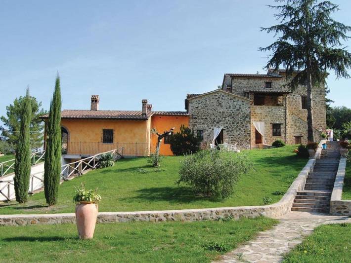 Casa vacanza per 30 persone, con Giardino e Piscina a Città di Castello (Italia)