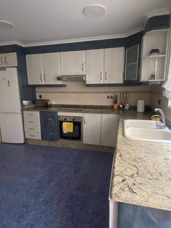 Gîte pour 6 personnes, avec terrasse à Cheste - 3