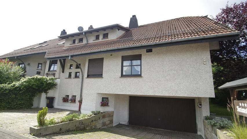 Ferienwohnung für 4 Personen, mit Garten und Sauna sowie Terrasse in Hofbieber - 2