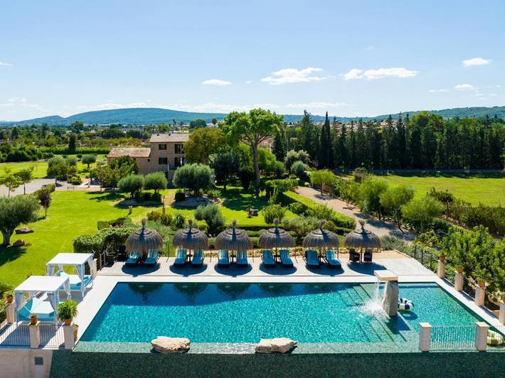 Villa für 16 Personen, mit Pool und Garten sowie Ausblick - 1