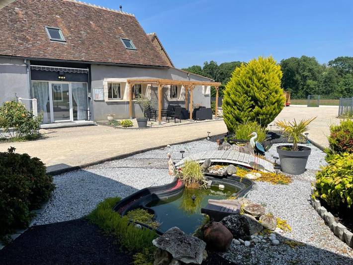Chambre d’hôte pour 2 personnes, avec Jacuzzi et Terrasse ainsi que Jardin et Vue dans le Loir-et-Cher - 2