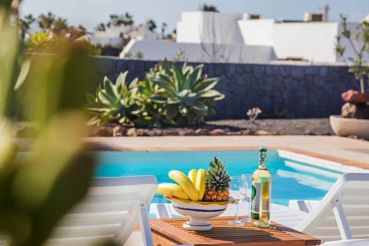 Chalet para 4 personas, con vistas además de piscina y terraza en Lanzarote - 3