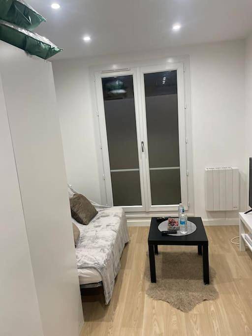 Appartement entier, Studio neuf très bien aménagé in Gagny, Seine-Saint-Denis