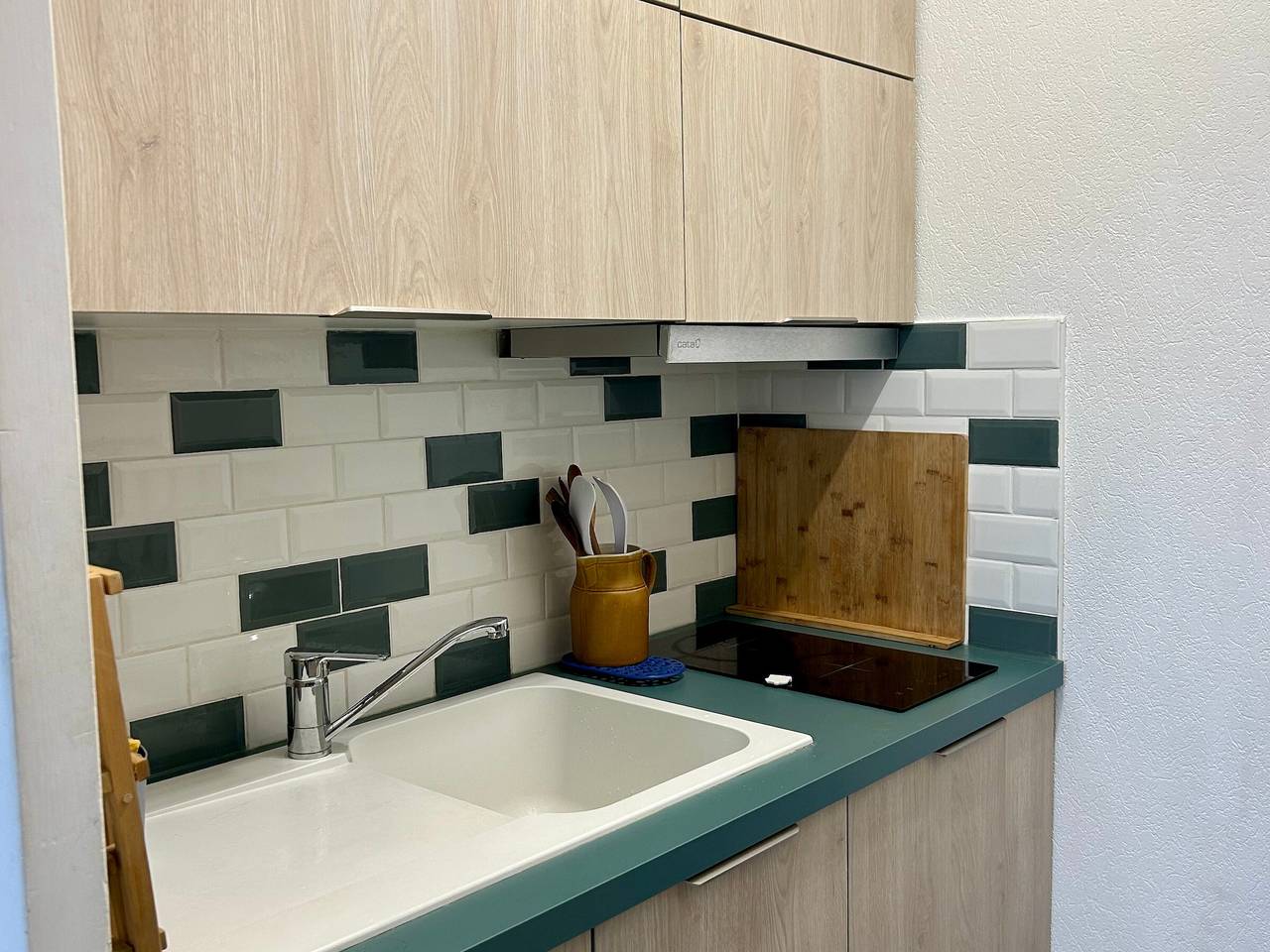 Entire apartment, Seaside Apartment with Balcony, Wifi, and Garage in Saint-Hilaire-de-Riez in Saint-Jean-de-Monts, Vendée