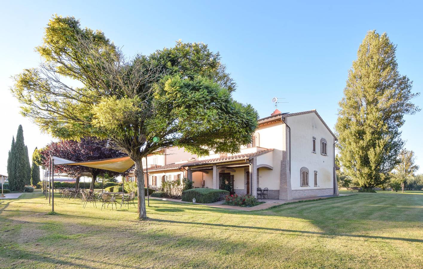 Apartamento vacacional entero, Apartamento de vacaciones para 5 personas con piscina in Bettona, Provincia de Perugia