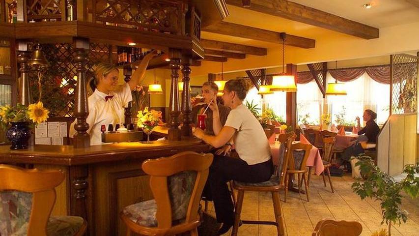 Ferienwohnung für 3 Personen, mit Sauna und Terrasse in Dobin am See - 4