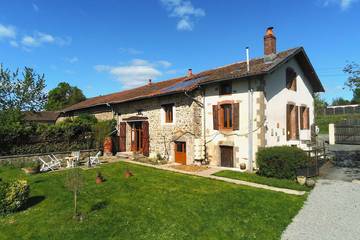 Location de vacances pour 8 personnes à Saint-Bazile