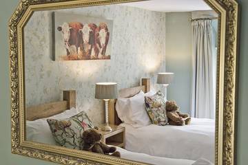 Holiday Rental for 12 People in Matlock, Derbyshire, Photo 2