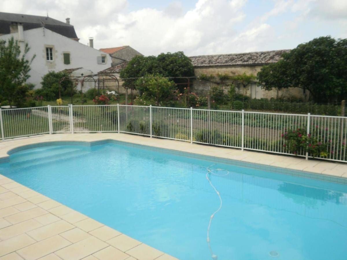 Domaine De Berthegille in Sablonceaux, Région de Saintes