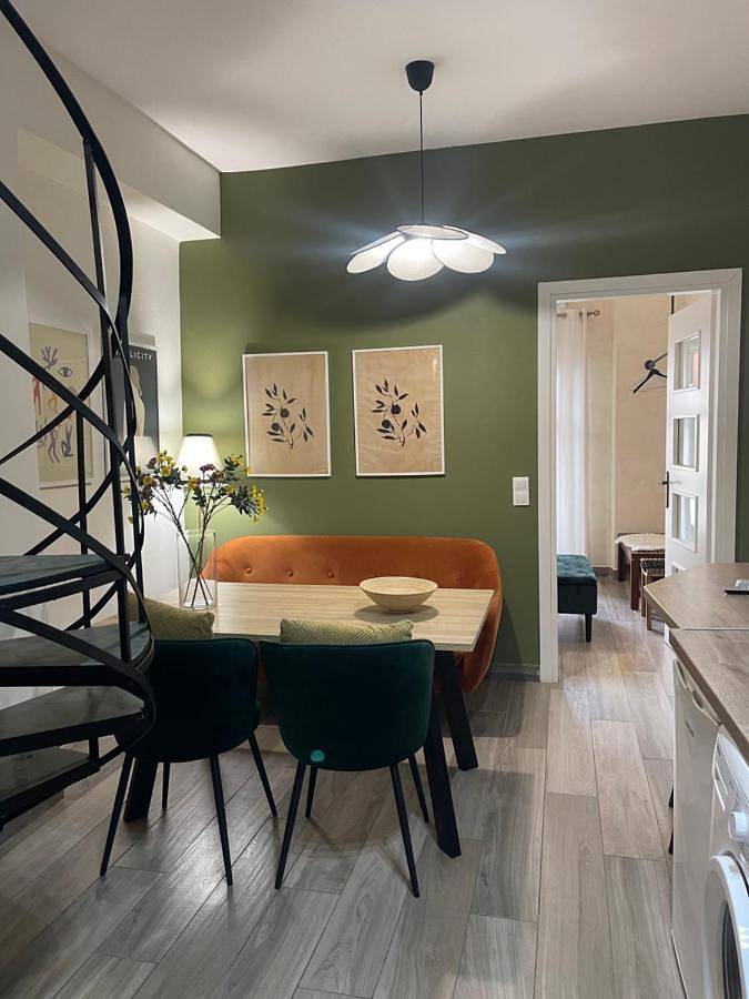 Gîte pour 6 personnes, avec vue et terrasse dans Pýlos - 4