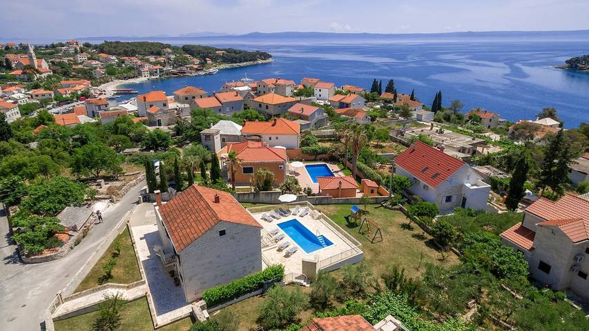 Villa pour 10 personnes, avec jardin et piscine à Sumartin - 4