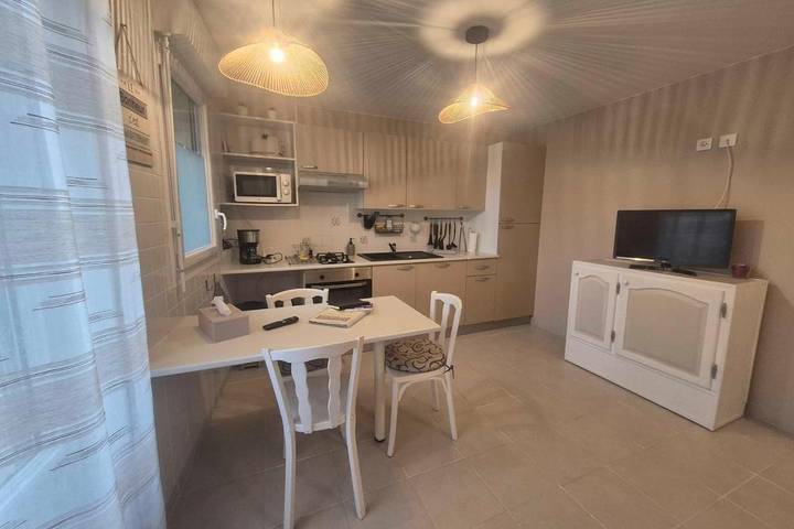 Location de vacances pour 2 personnes, avec terrasse à Formigny - 2