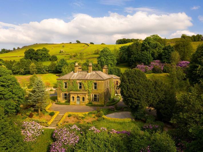Cottage for 27 people, with hot tub and sauna in Lancashire