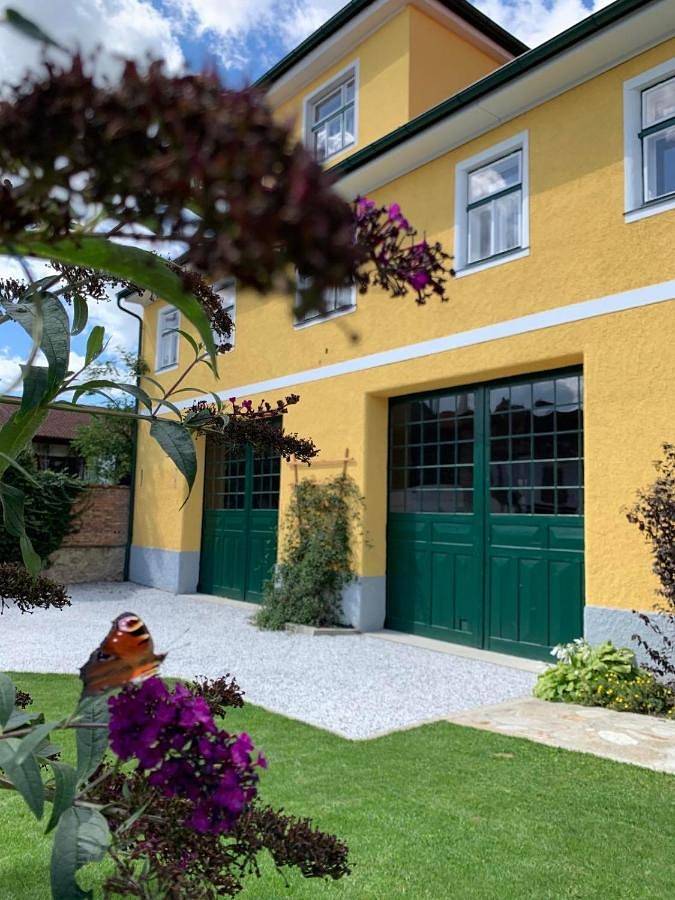 Ferienhaus für 10 Personen, mit Garten und Ausblick in Weinviertel