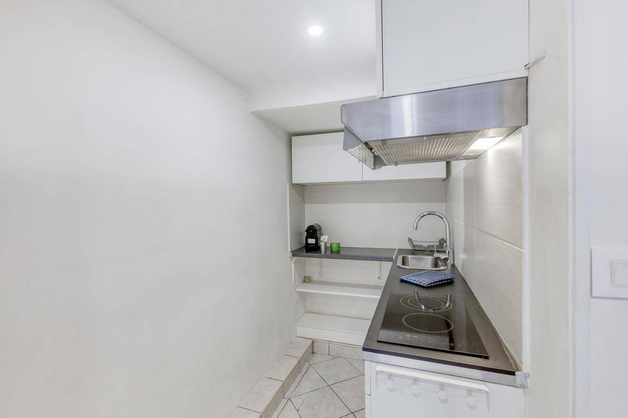 Appartement entier, Magnifique studio 20 m2 - Paris - Disneyland in Noisy-le-Grand, Seine-Saint-Denis