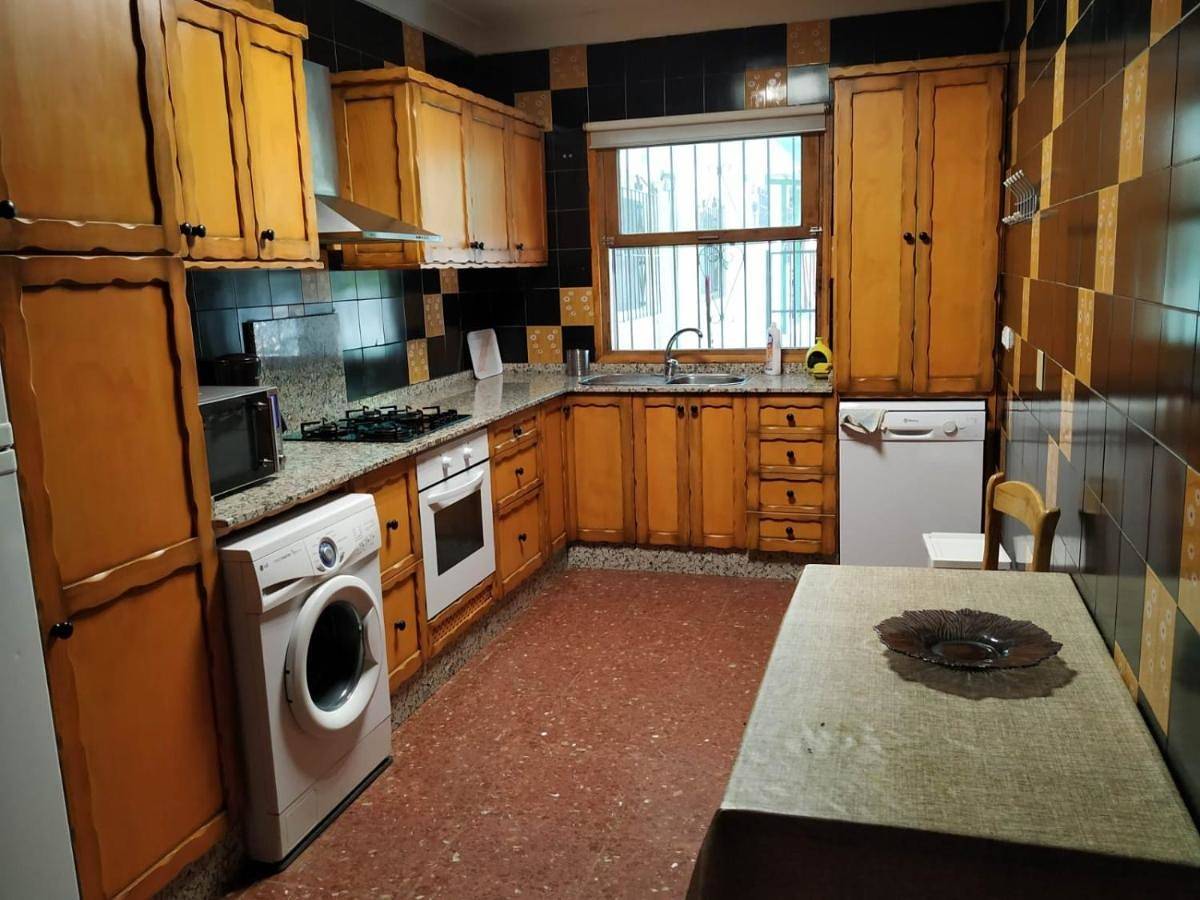 Casa de vacaciones para 14 personas con jardín in El Bosque, Pueblos Blancos