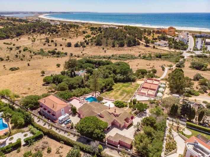 Maison d’hôte pour 3 personnes, avec vue et balcon ainsi que piscine et jardin à Lagos - 3