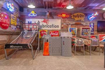 Glamping for 16 Guests in Lake Shore, Minnesota, Picture 4