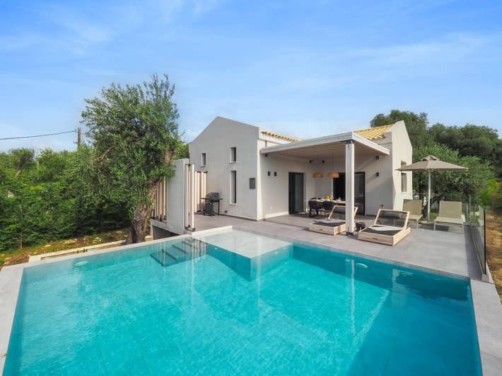 Villa für 4 Personen, mit Garten auf Korfu - 2