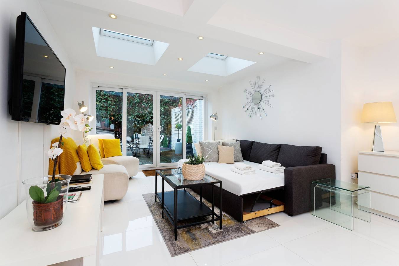 Kenway Village Apartment, London in Kensington and Chelsea, London