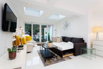 Holiday Home for 8 People in Kensington and Chelsea, London, Photo 1