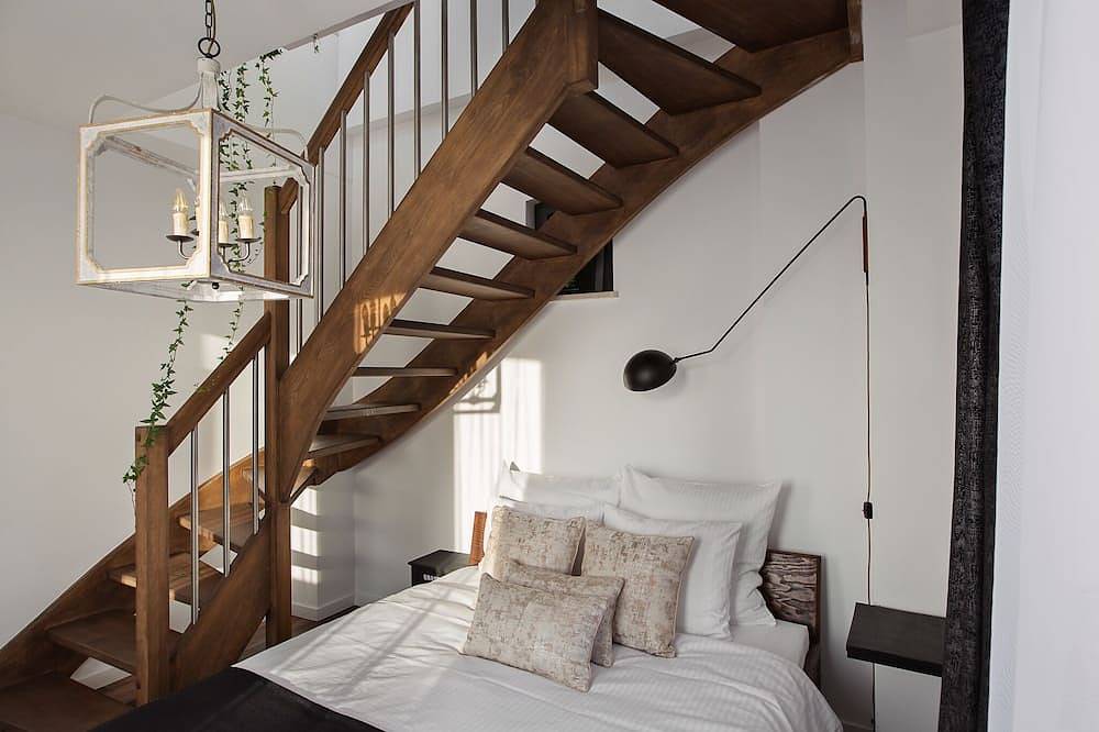 Ganze Wohnung, Loft Barnim - duplex with Historic Fire Tower and roof terrace! - near the lake in Neustettin, Westpommern