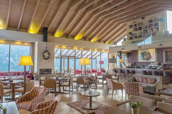 Hotel dla 4 osób, z Taras i Ogród oraz Basen i Sauna w Janina regionalna Preweza