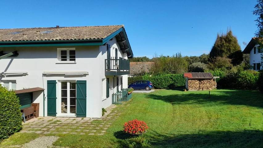 Gîte pour 4 personnes, avec vue et jardin à Saint-Pée-sur-Nivelle - 4