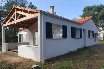Gîte pour 10 personnes, avec jardin et terrasse dans Plage de la Grière
