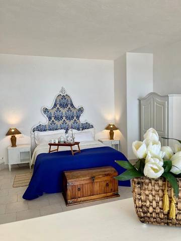 Chambre d’hôte pour 4 personnes, avec piscine ainsi que vue et jardin à Forio