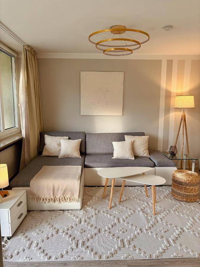 Appartement entier, Stylish studio apartment with beautiful terrace near Audi in Ingolstadt, Haute-Bavière