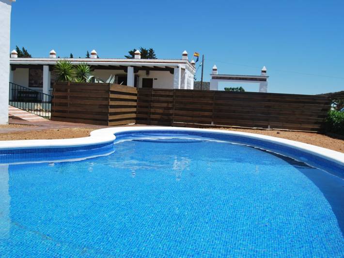 Hütte für 4 Personen, mit Terrasse und Garten sowie Pool, kinderfreundlich in Conil de la Frontera - 4