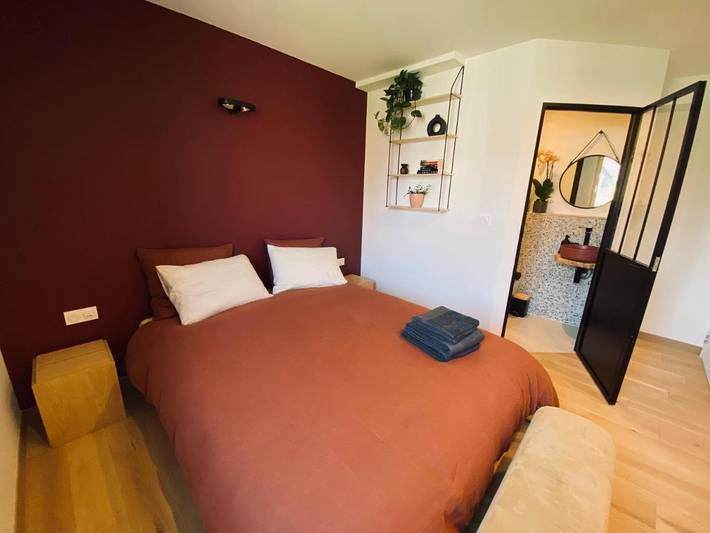 Chambre d’hôte pour 2 personnes, avec Jardin et Vue à Roubaix