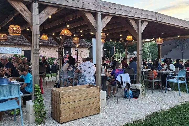 Location de vacances pour 5 personnes, avec Terrasse à La Douze - 4