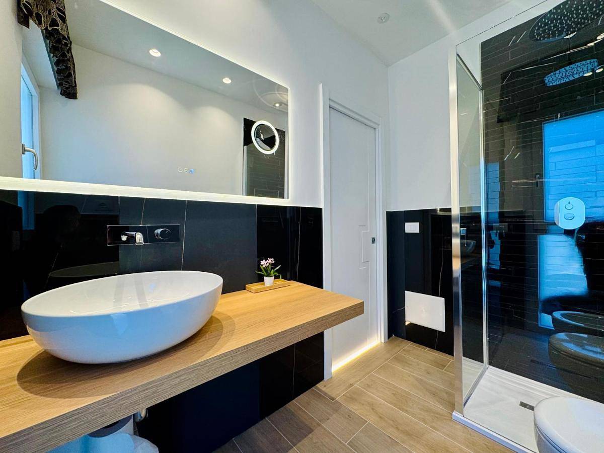 Yourhome - Il Pino Rooms & Apartment in Meta, Sorrento Coast