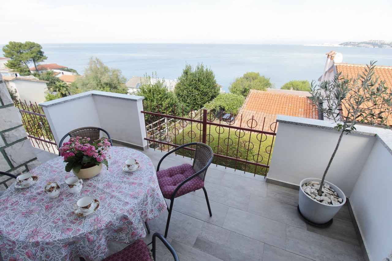 Ganze Ferienwohnung, Ferienwohnung mit Balkon und Meerblick in Crveni Vrh, Umag und Umgebung