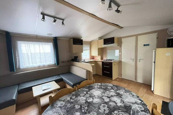 Mobil home pour 4 personnes, avec piscine - 1
