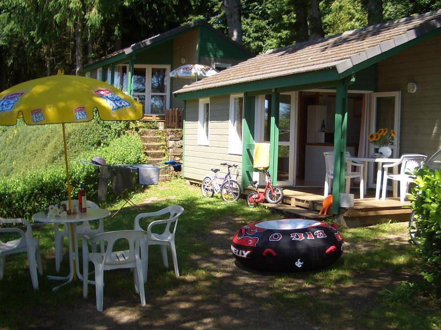 Camping Sites et Paysages - Beau Rivage  - Chalet 4 personas - Bastidon (terraza cubierta) in Salles-Curan, Lago de Pareloup