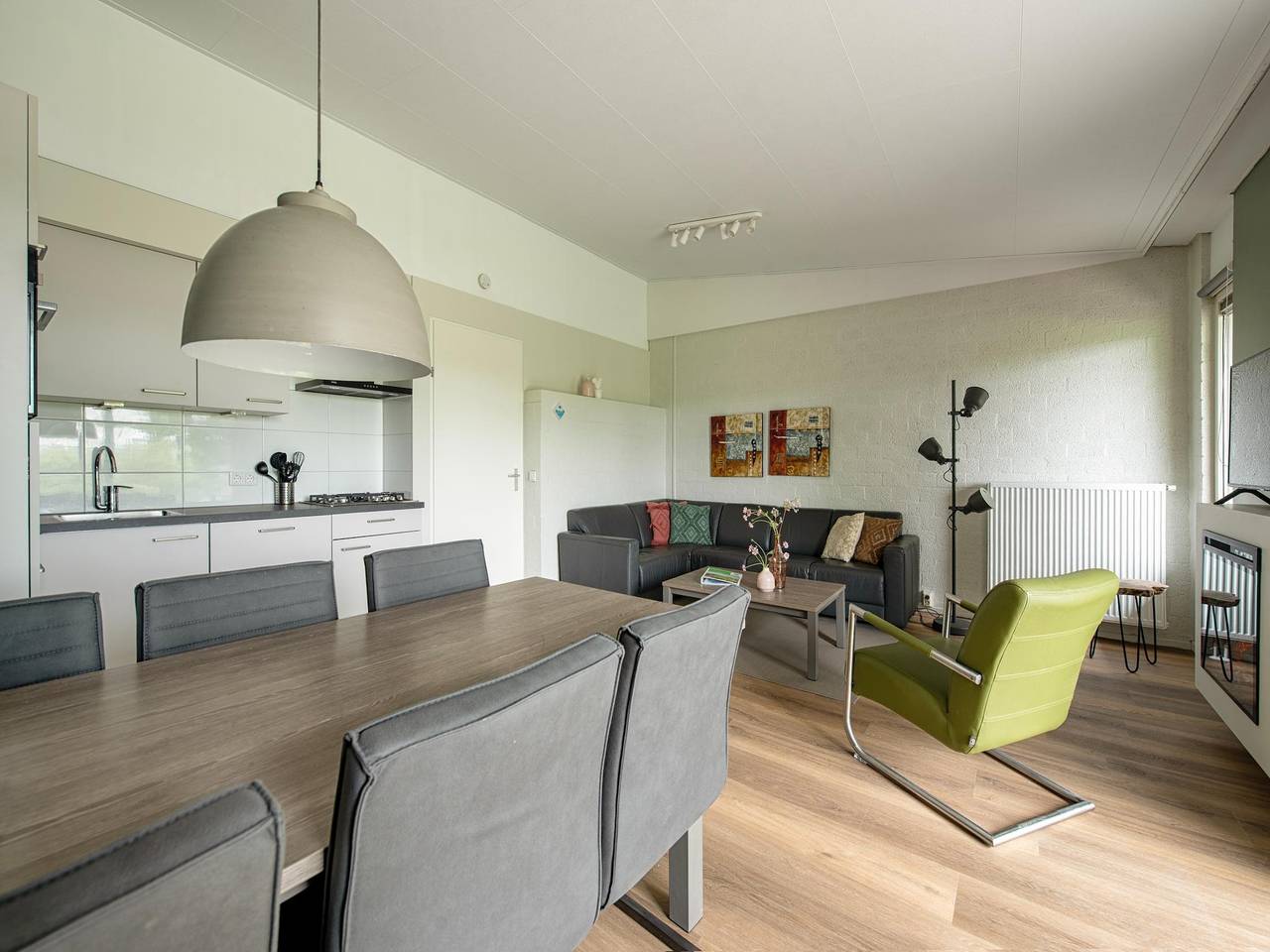 Bungalow op de heuvel met tuin in Johan Walem, Limburg