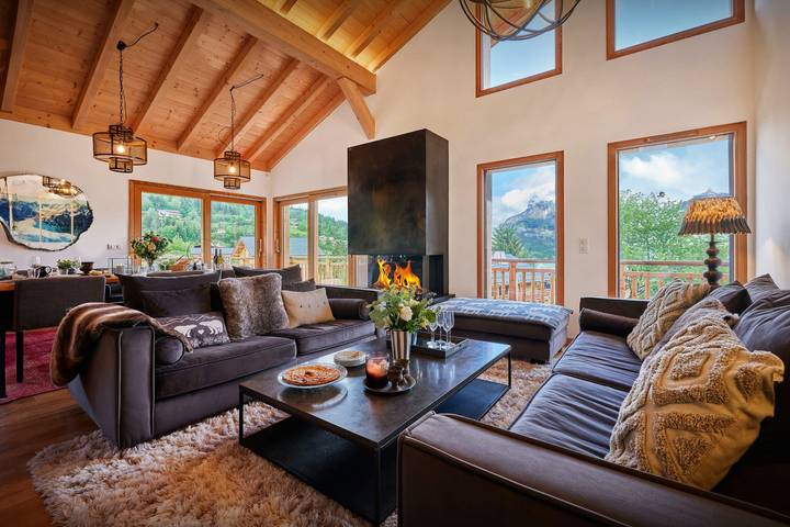 Chalet pour 10 personnes, avec jardin et piscine à Saint-Gervais-les-Bains