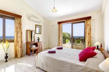 Casa De Vacaciones para 8 Personas en Peyia, Chipre Sur, Foto 2