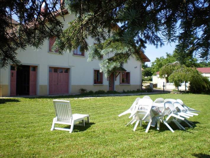 Gîte pour 8 personnes, avec Jardin et Vue à Lent