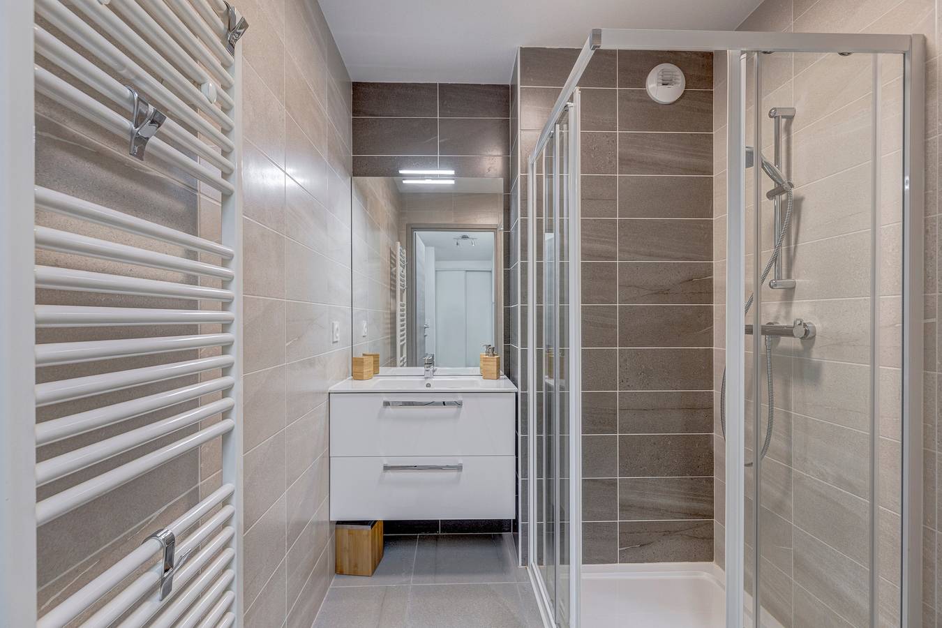 Entire apartment, Le Torraz - Apt avec balcons aux pieds des pistes in La Giettaz, Albertville region