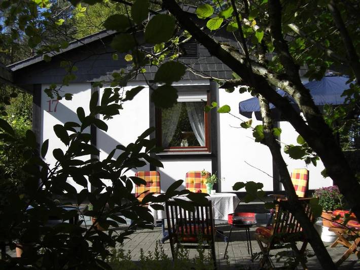 Ferienhaus für 4 Personen, mit Terrasse und Garten in Blankenheim - 2