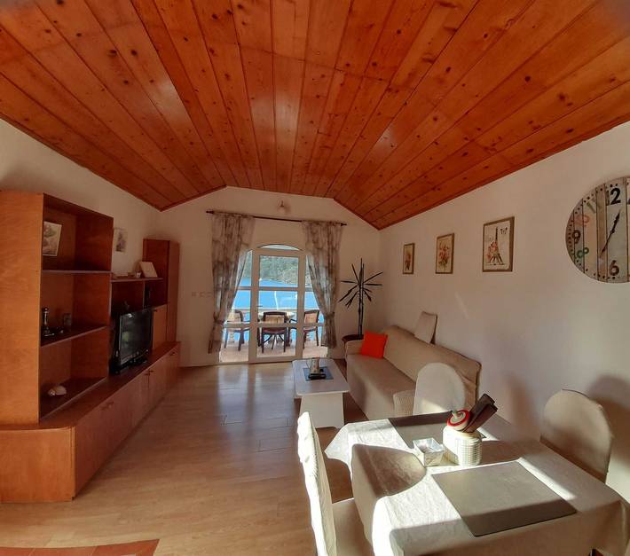 Ganze Wohnung, Sponga 2 Apartment mit Balkon und Meerblick in Mljet